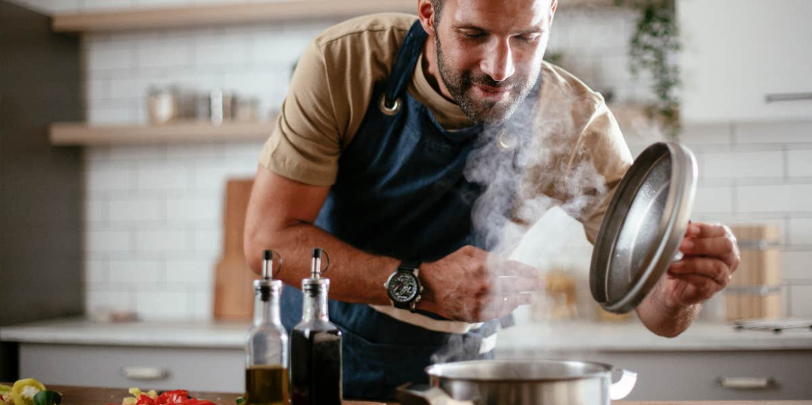 Man Forbids Family To Put Hot Sauce On Food He Cooked YourTango
