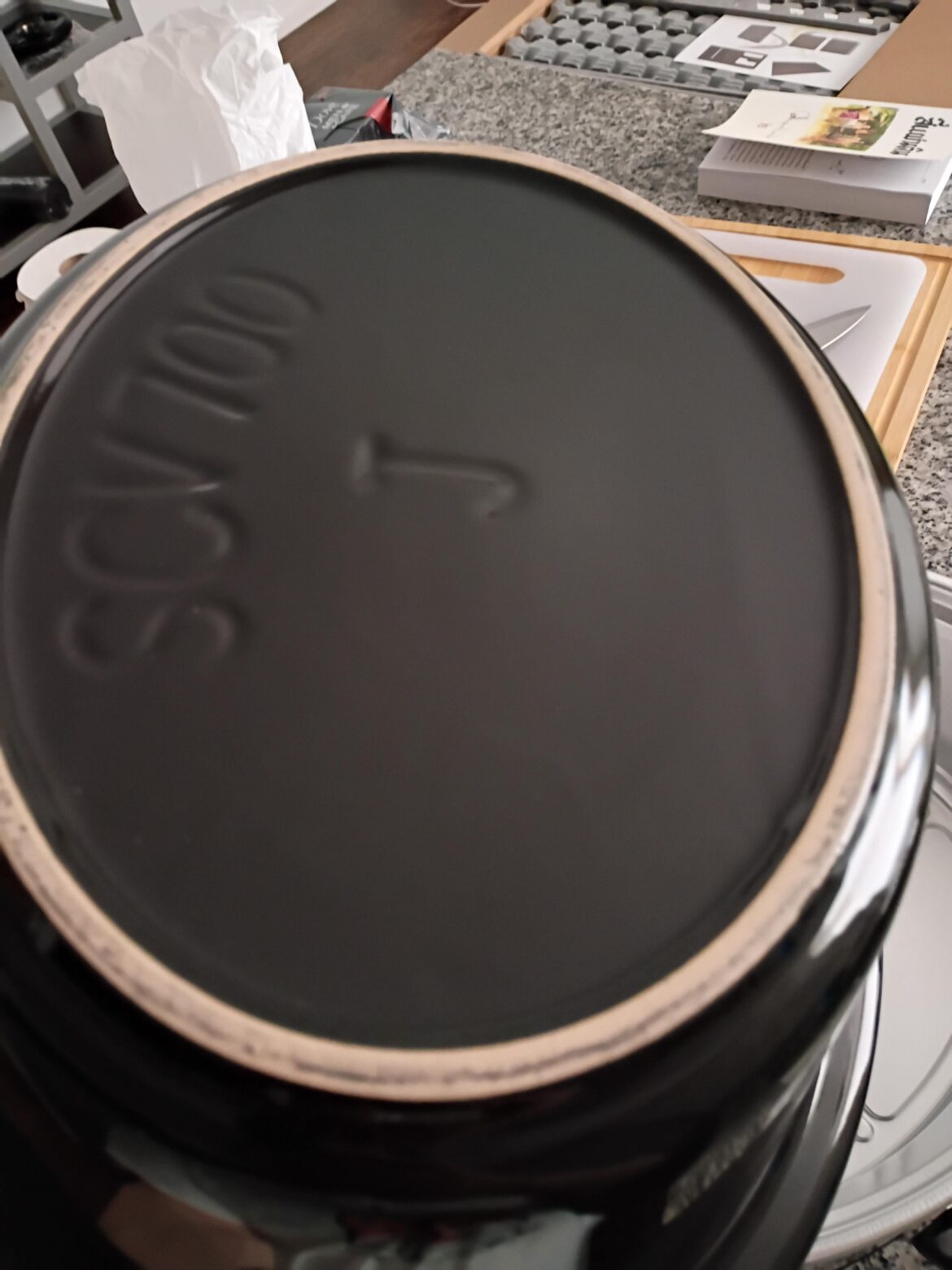 Question about bottom of crockpot