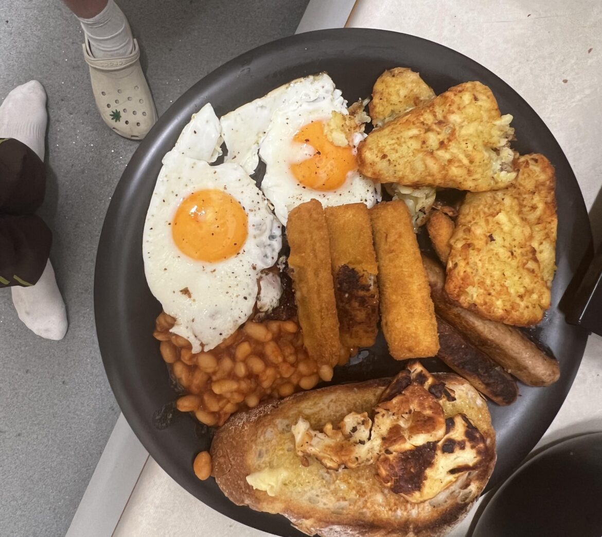 Hanging out my arse. The mrs (19F) woke me up to our 4 year old screaming. Needless to say this was needed.