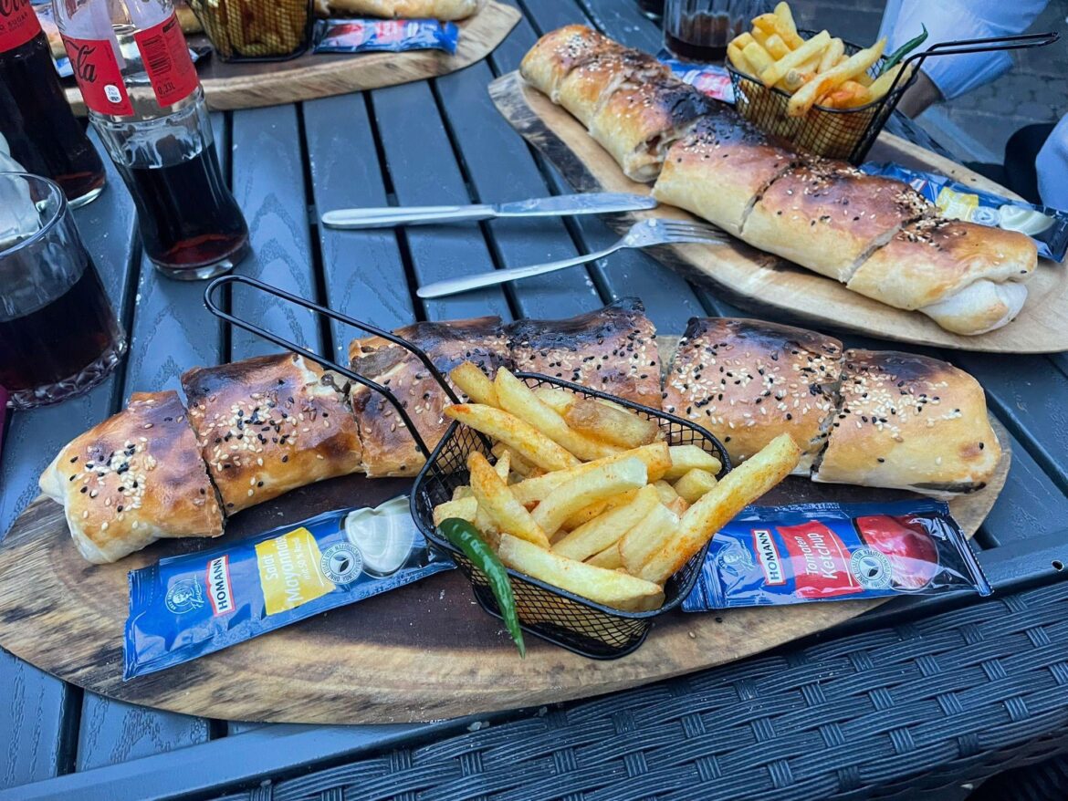 Is that just a diagonally cut tree trunk now home to a mold colony?