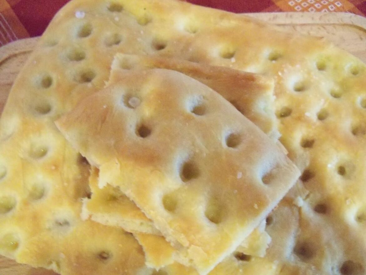 Guida alla schiacciata toscana: i migliori forni e panifici divisi per provincia