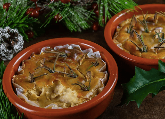Vegan Baked Camembert 