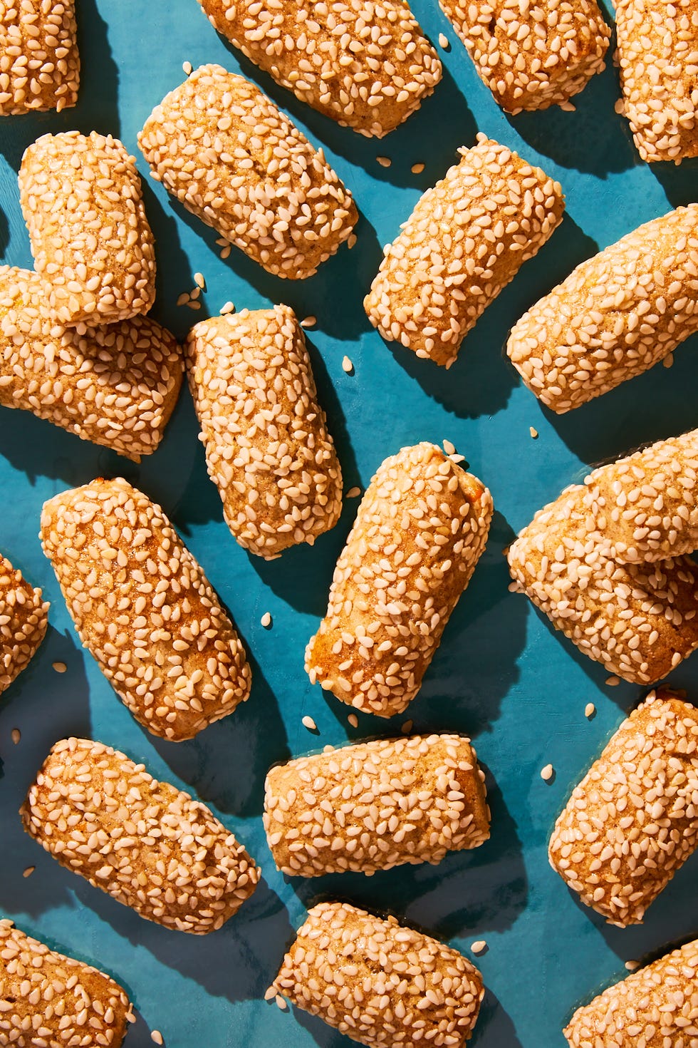 sesame cookies coated in sesame seeds