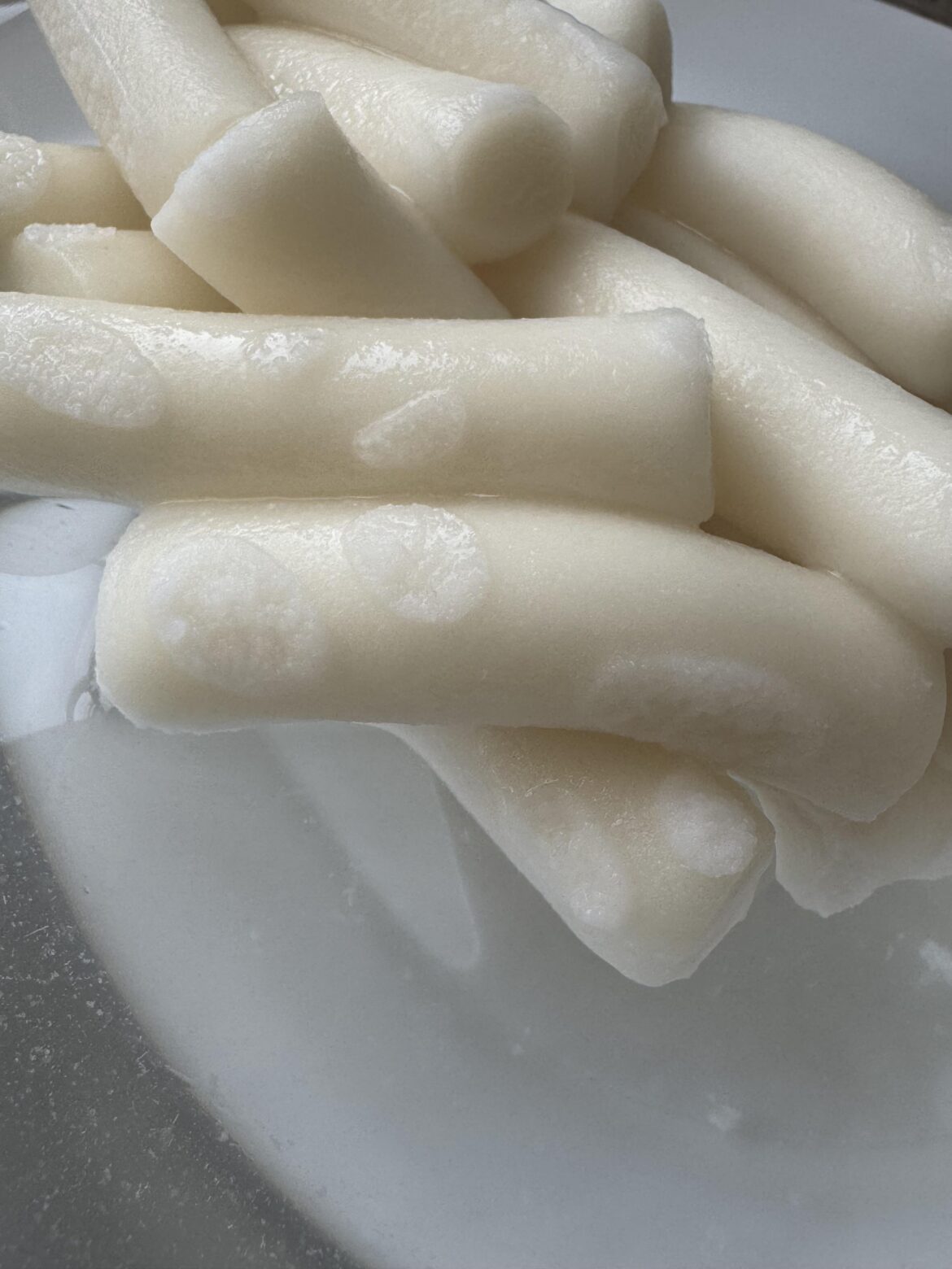 What is going on with my rice cakes? Just took some out to defrost and after a few seconds noticed these ringworm like circles appearing on them…