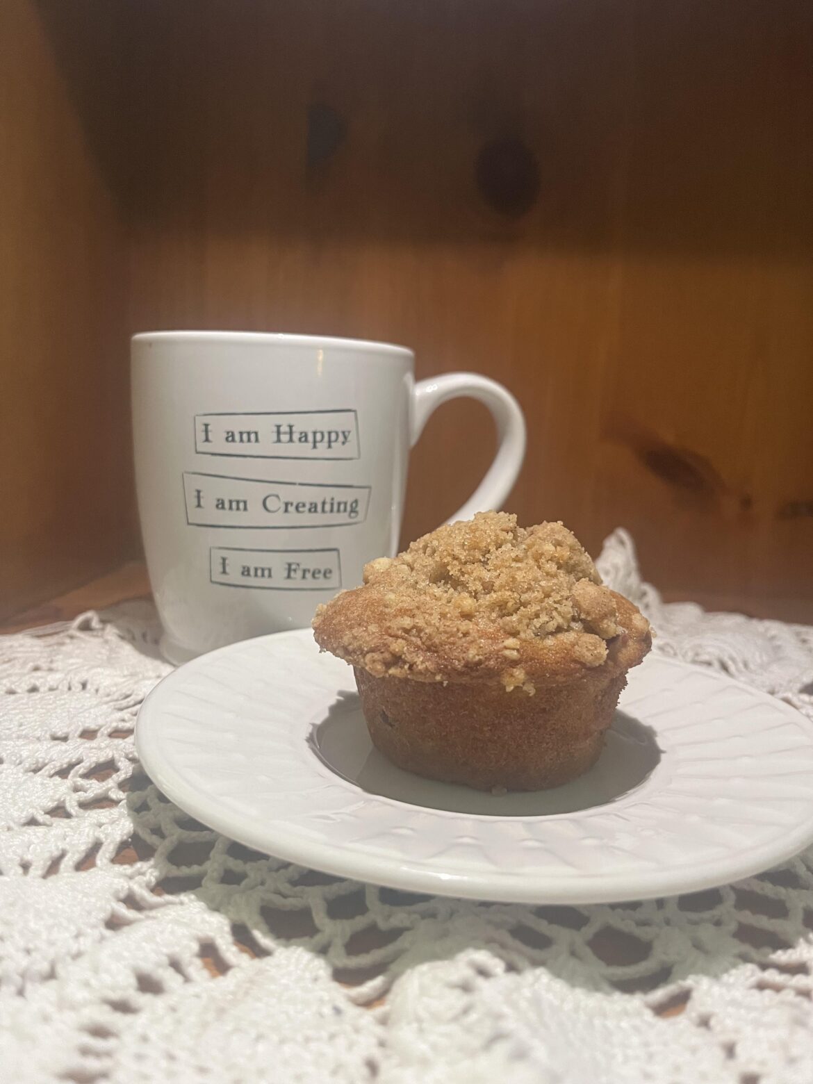 Peach Crumble Muffin