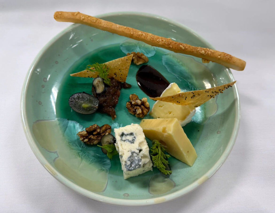 Holland America Line Unveils Immersive New Chef’s Table Dining Experience Holland America Line Unveils Immersive New Chef's Table Dining Experience