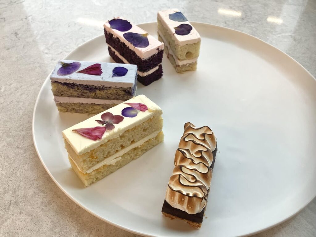 Weekend treats: Flouring, Laderach, and See’s Weekend treats: Flouring, Laderach, and See’s