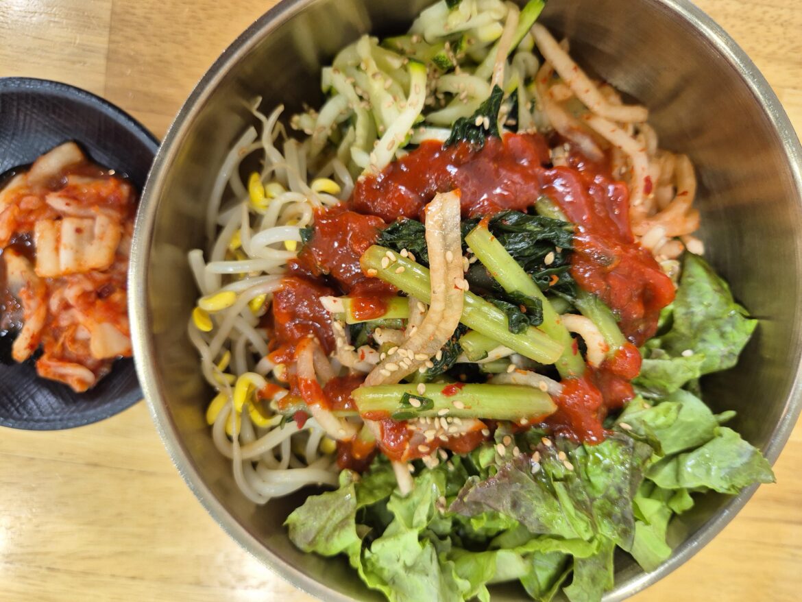 [i ate] Nothing hits like Yeolmu Bibimbap on a hot day (OC)