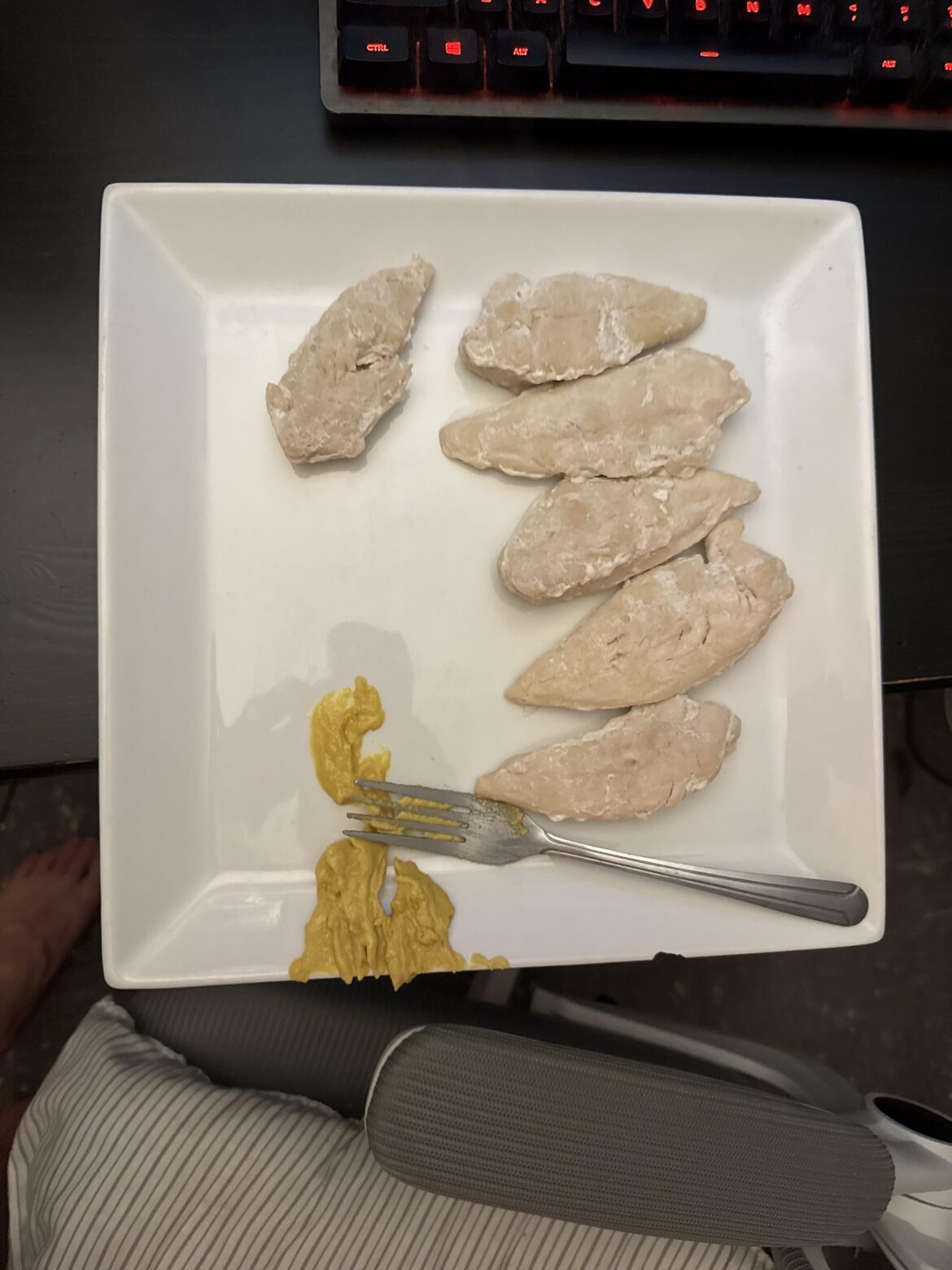 Baked frozen chicken with mustard. BF says it slaps.