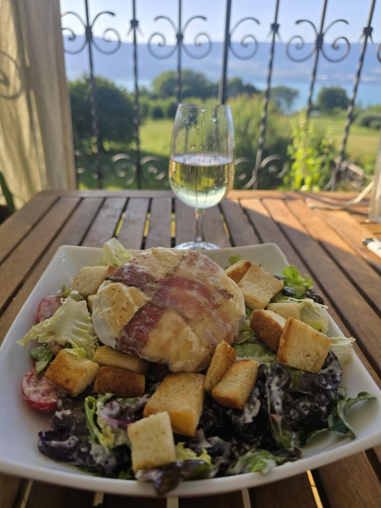 Pan fried tomme salad