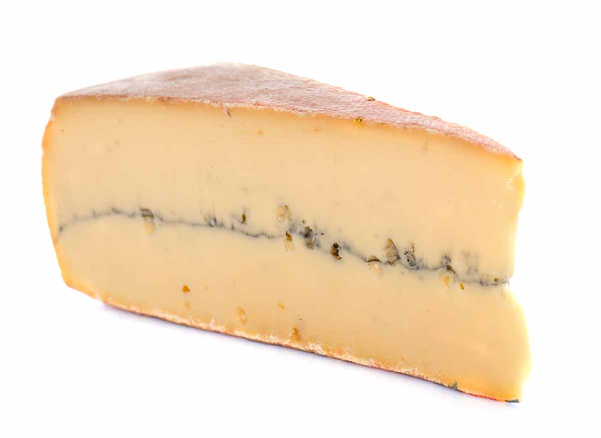 Paris: Montmartre Cheese, Wine & Pastry Guided Walking Tour