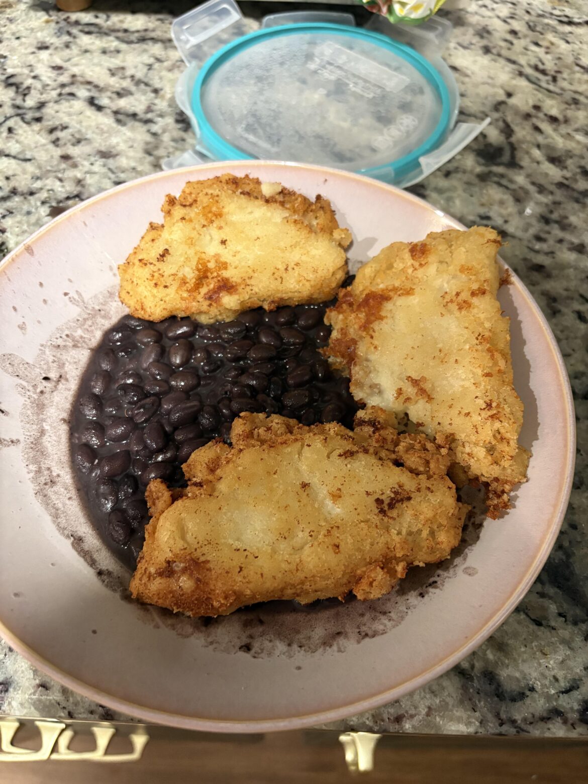 Quesadillas Cernidas (and some beans)