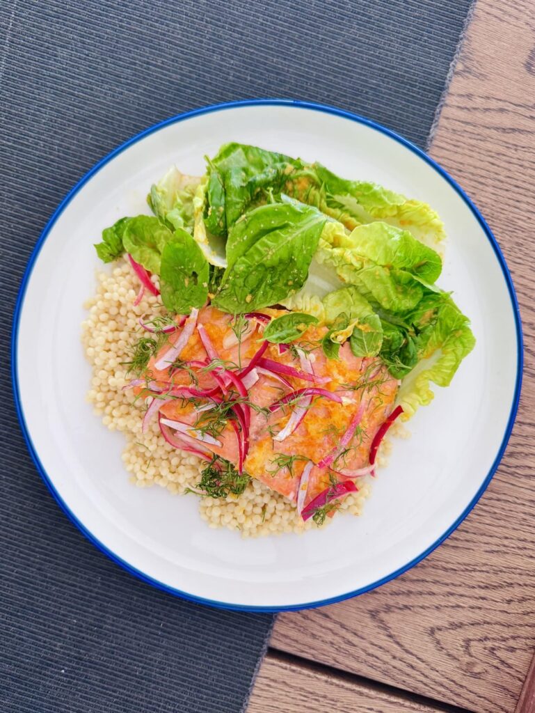 slow roasted citrus salmon with ginger-carrot vinaigrette salad