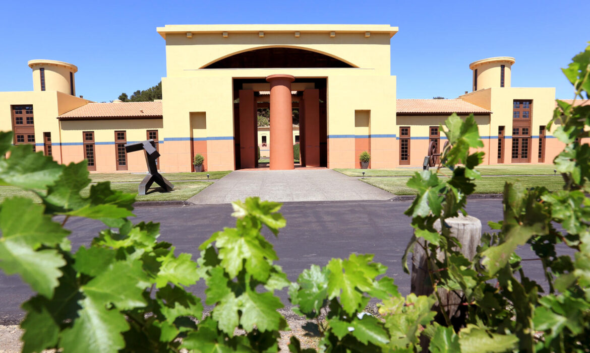 1 year later: How the Vintage Wine Estates bankruptcy has reshaped the wine business 1 year later: How the Vintage Wine Estates bankruptcy has reshaped the wine business