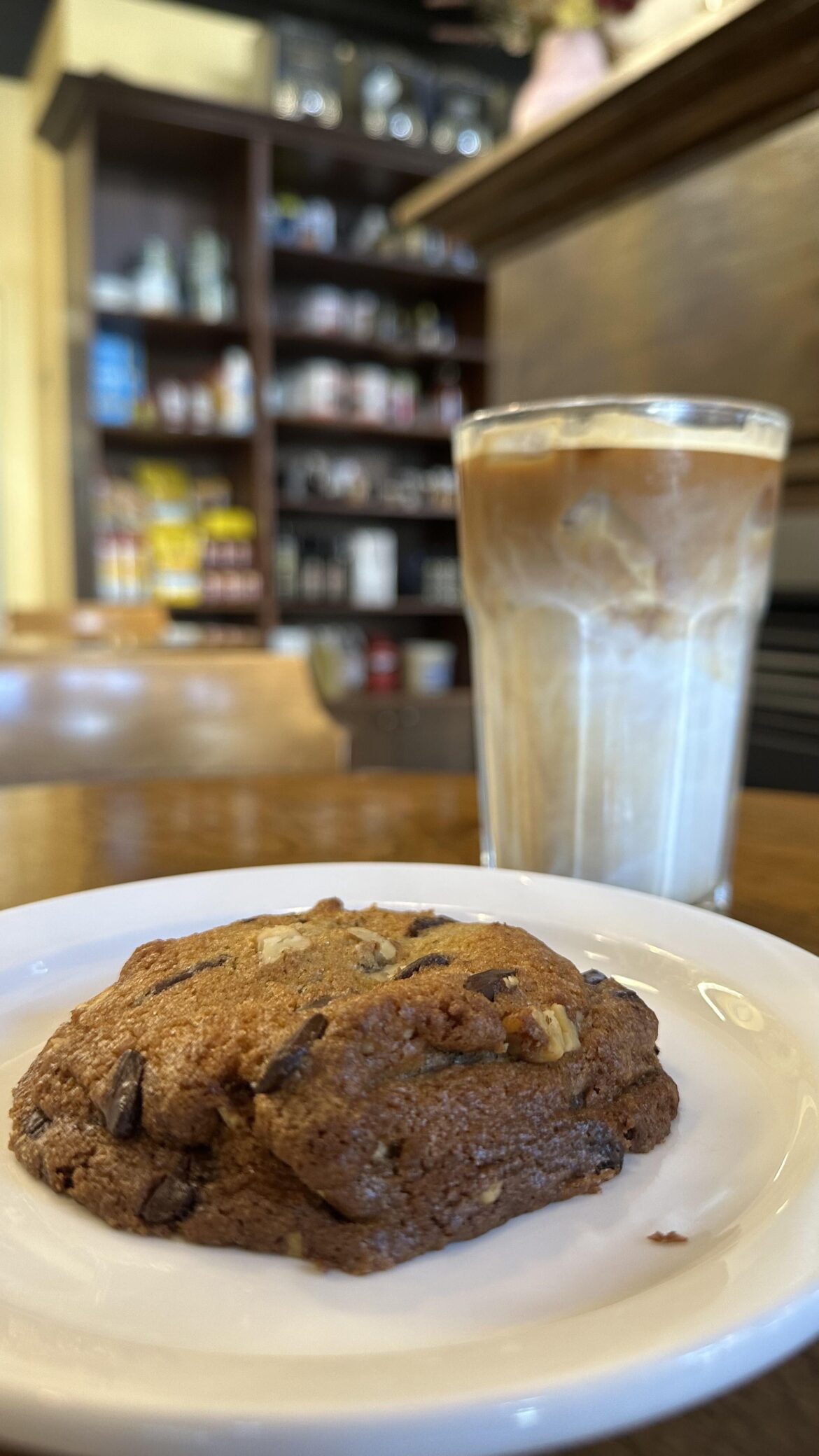 Chocolate Walnut Cookie @ Le Gourmand