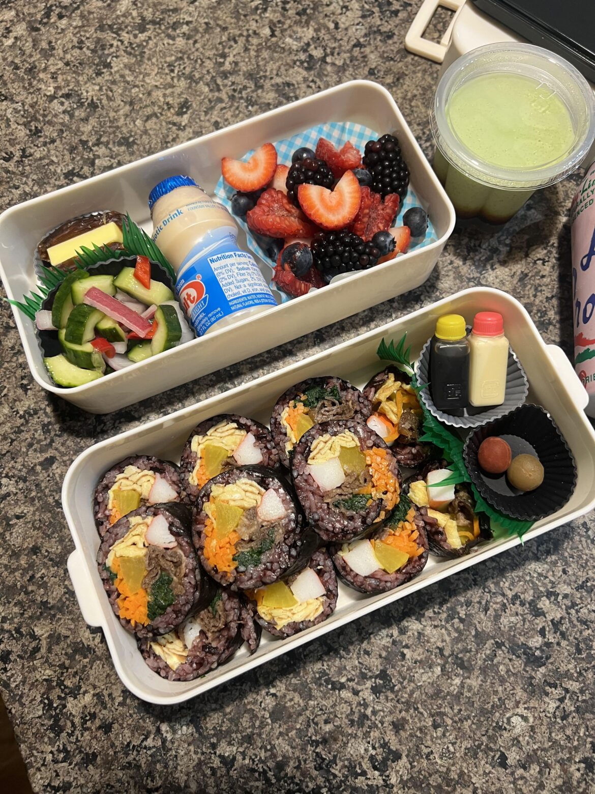 Daughter’s First day of school dosirak, ft. Gimbap!