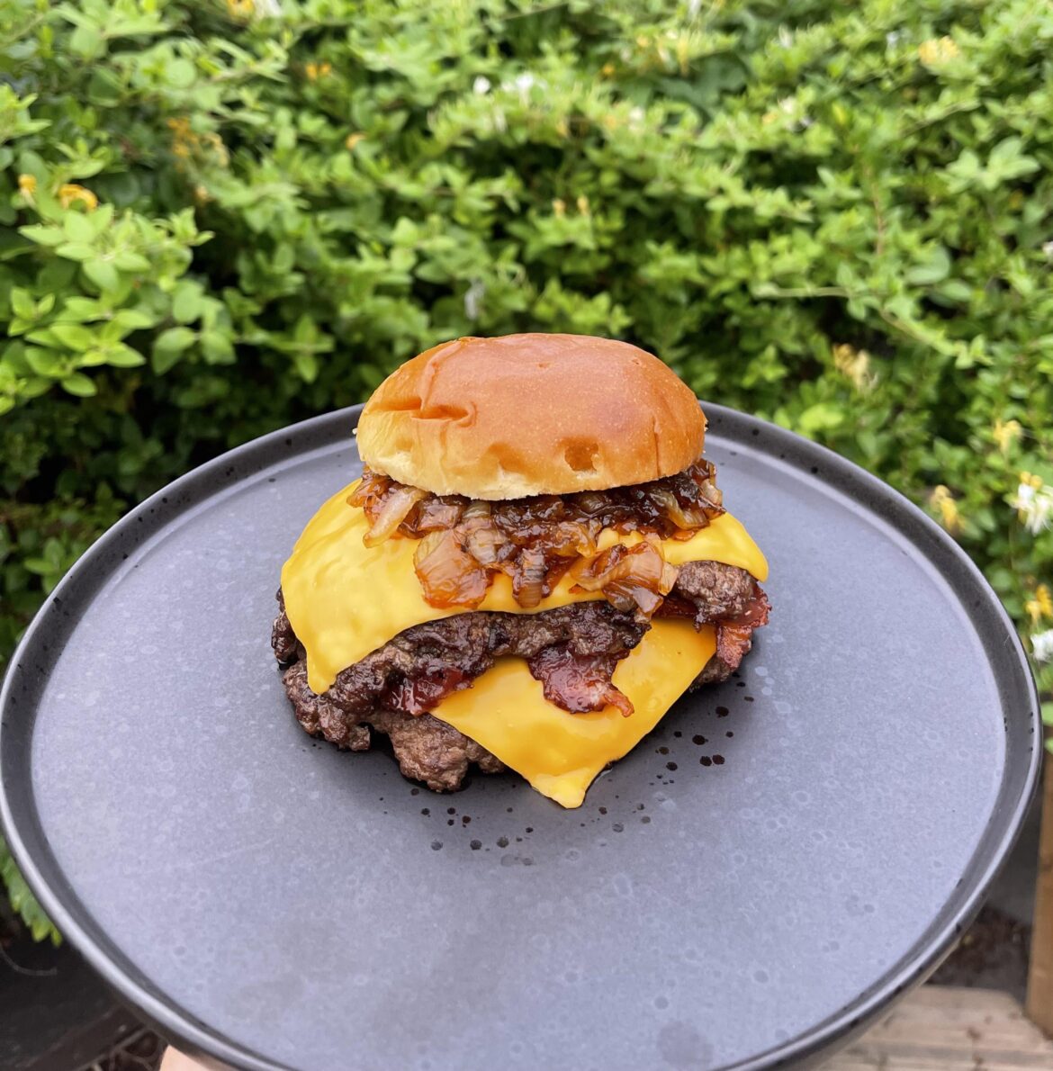 Red Wine Caramelised Onions, Crispy Bacon Smash Burger