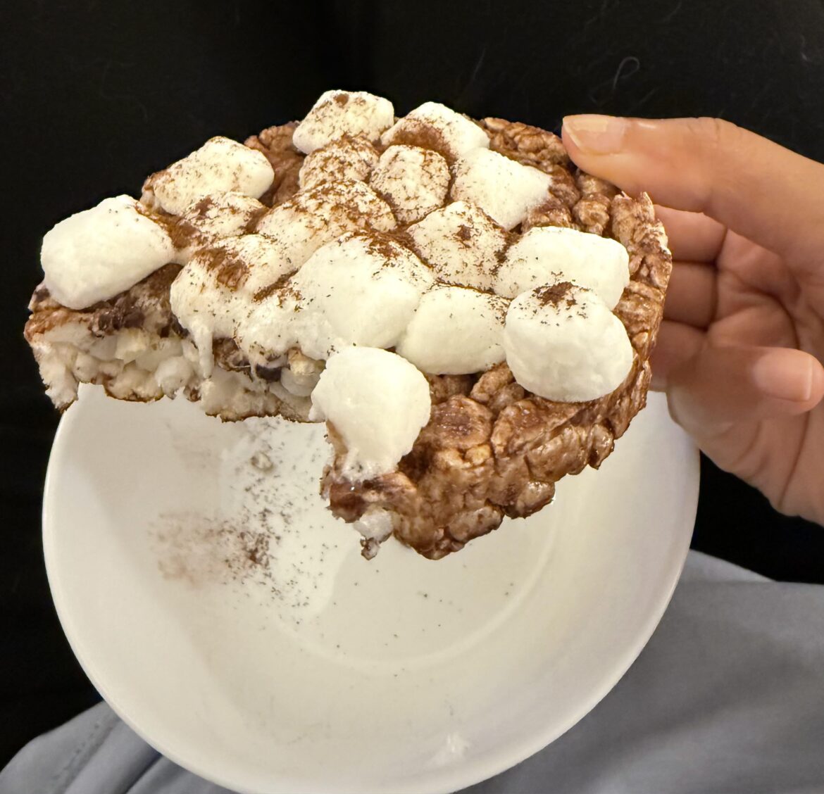 100 calorie snack… forgot how good rice cakes were!