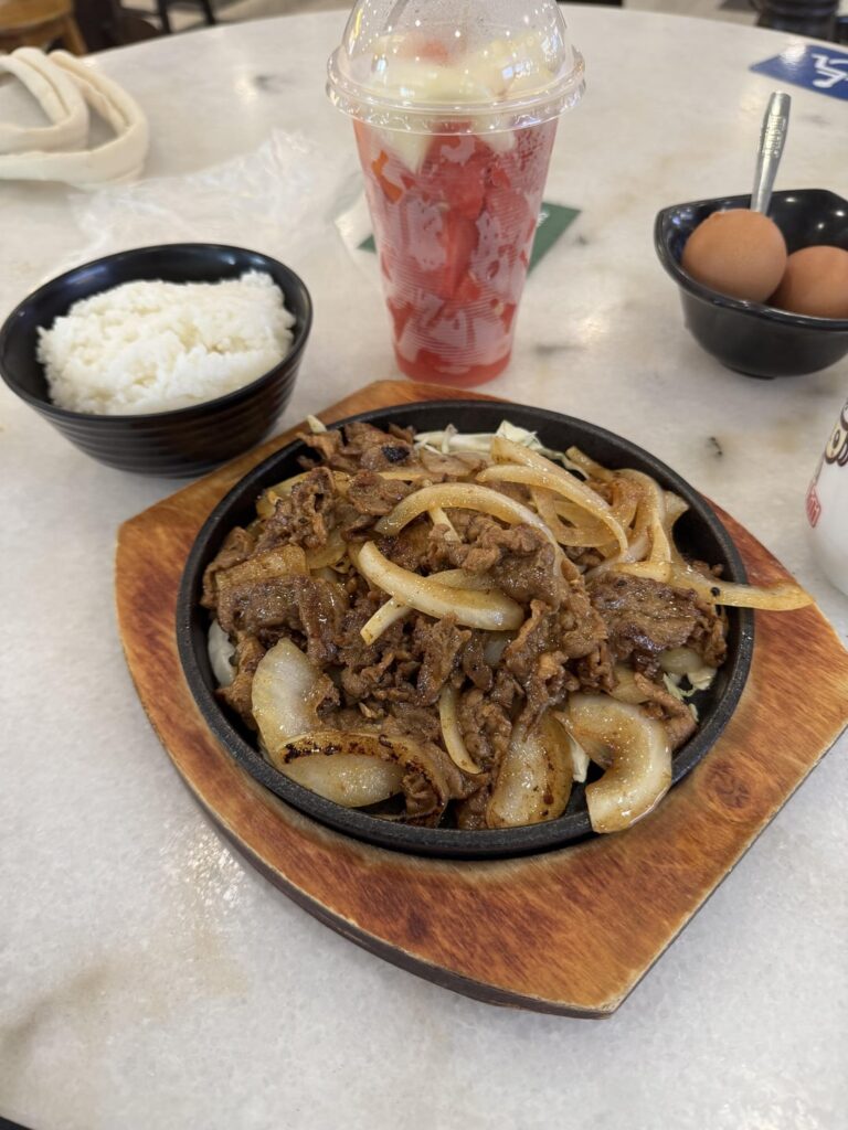 calories in this meal? i don’t think the nutrition info is correct