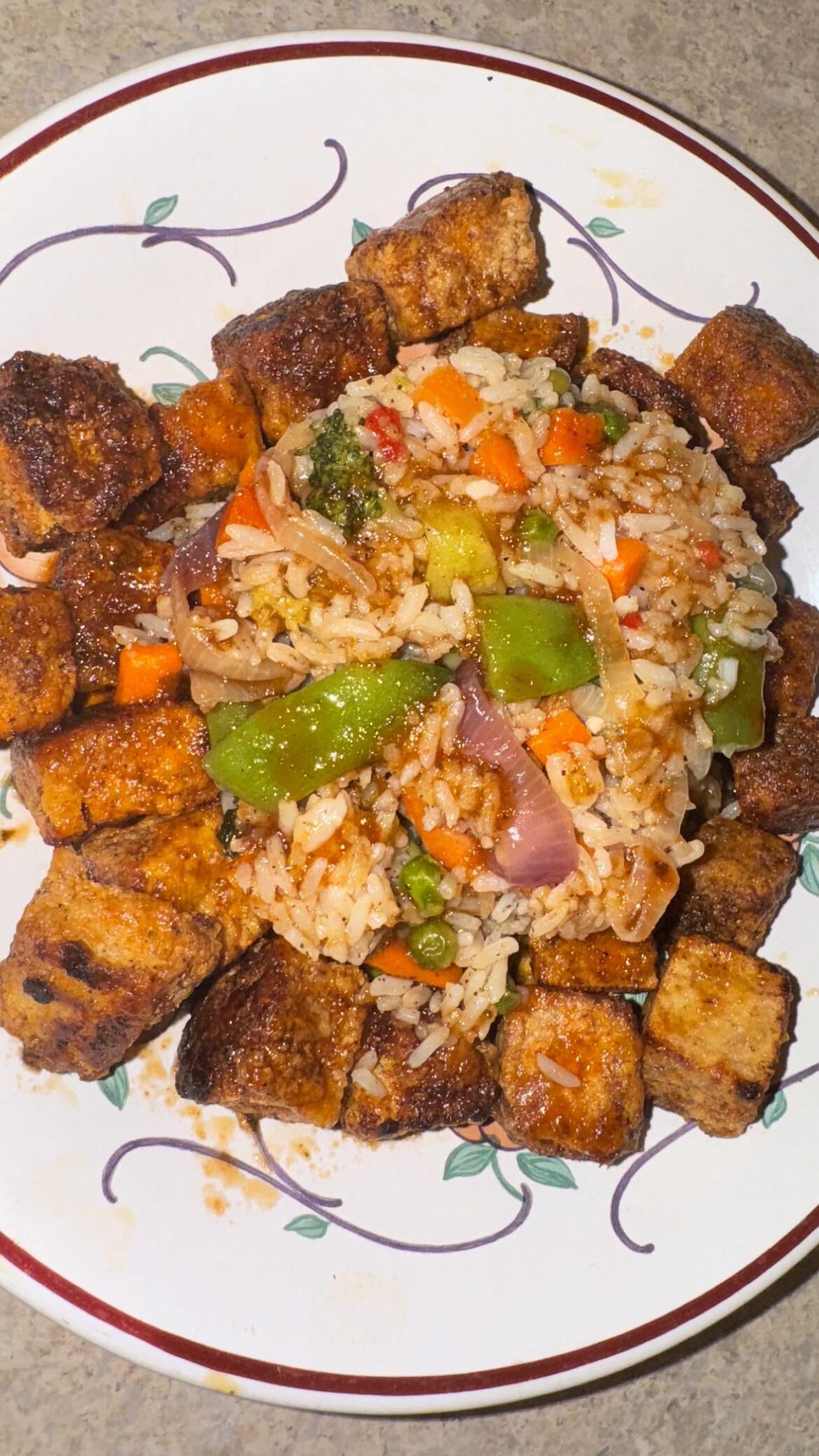 My take on a tofu fried rice🔥🥢