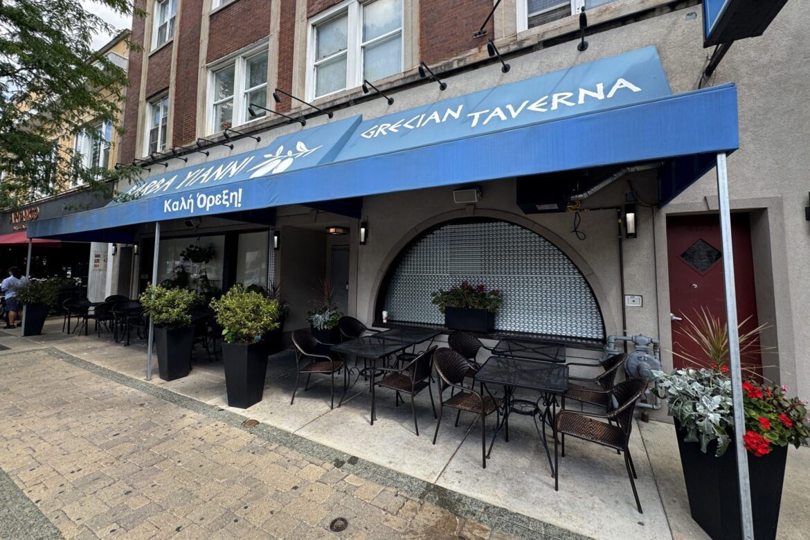 Barba Yianni Grecian Taverna Evicted From Lincoln Square Home Of 36 Years