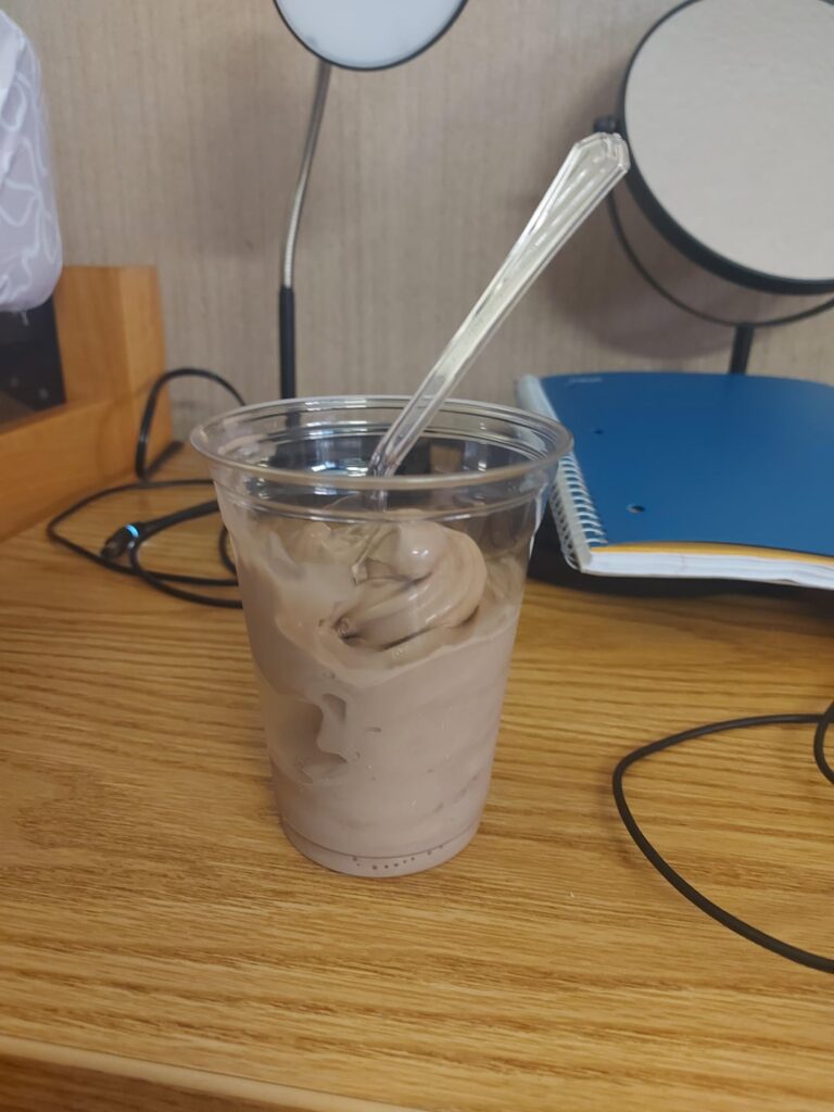 Moved into my dorm building and our dining hall has an ✨️ice cream machine✨️ Delicious but dangerous!