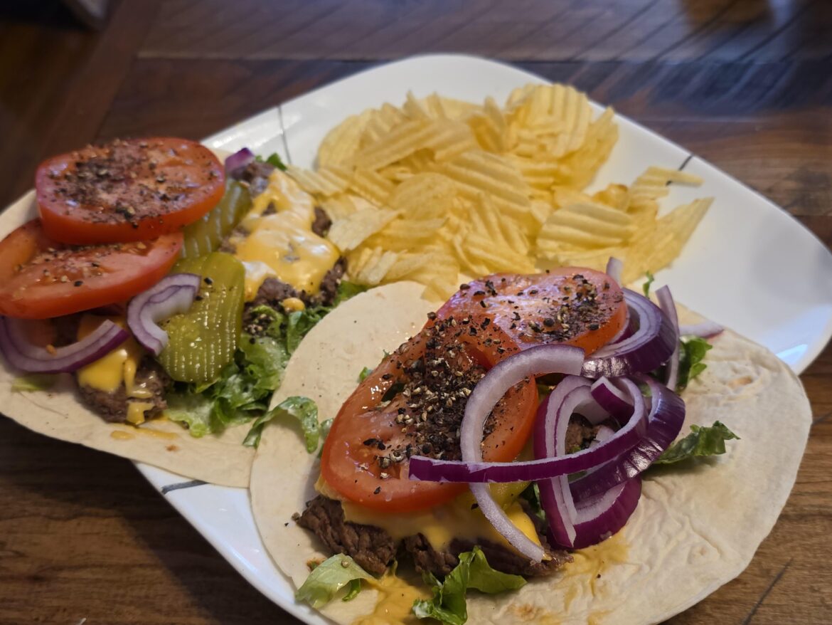 Cheeseburger "wraps"