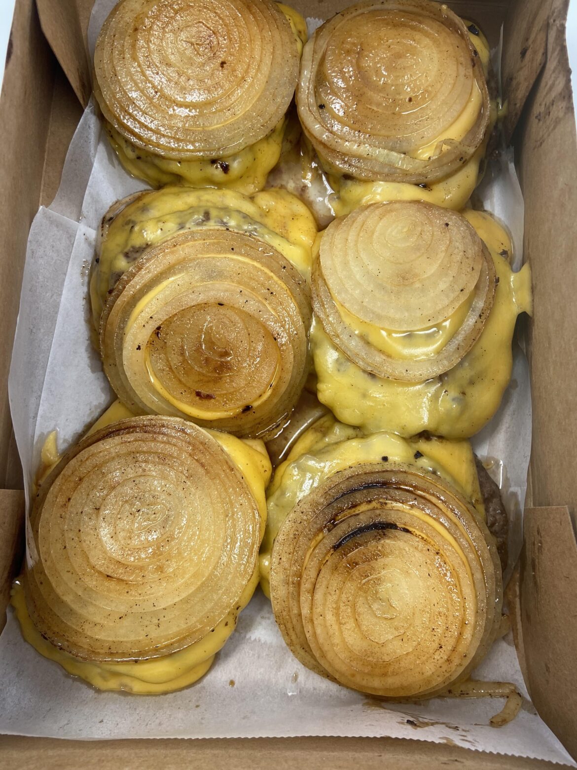 Back without another In N Out post but this time I choose no carbs so I got six onion wrap Flying Dutchman’s and these were so tasty 😋 😋