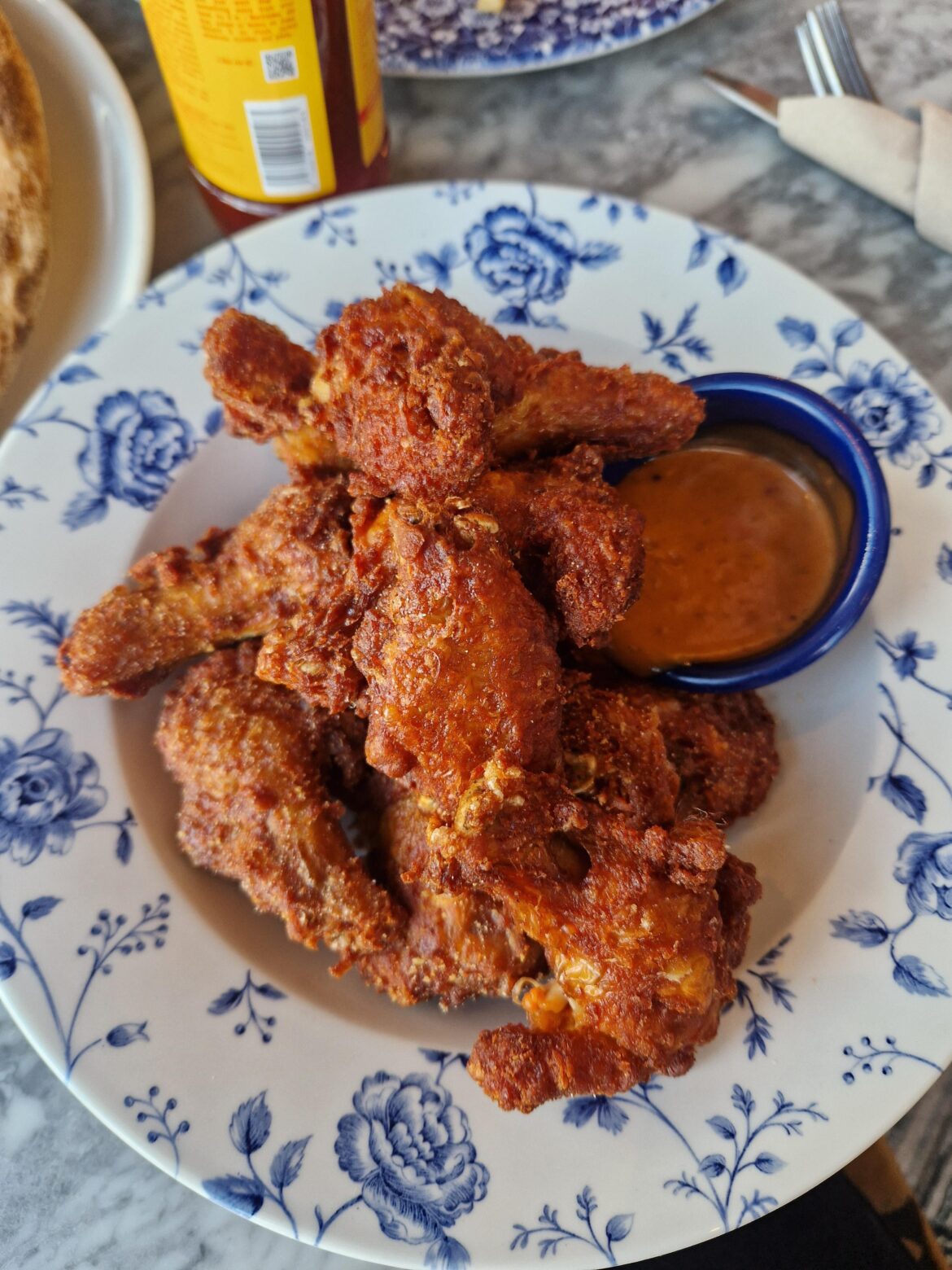 There's times to be dainty, and times to be a pig...