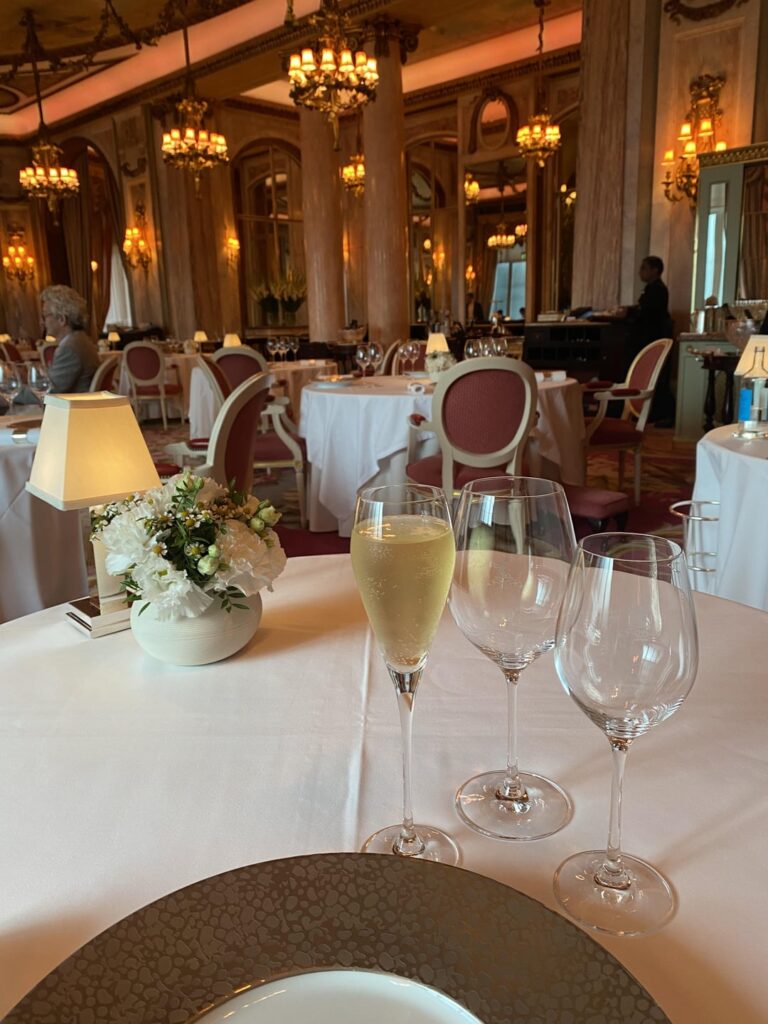 The Ritz Restaurant - 2*