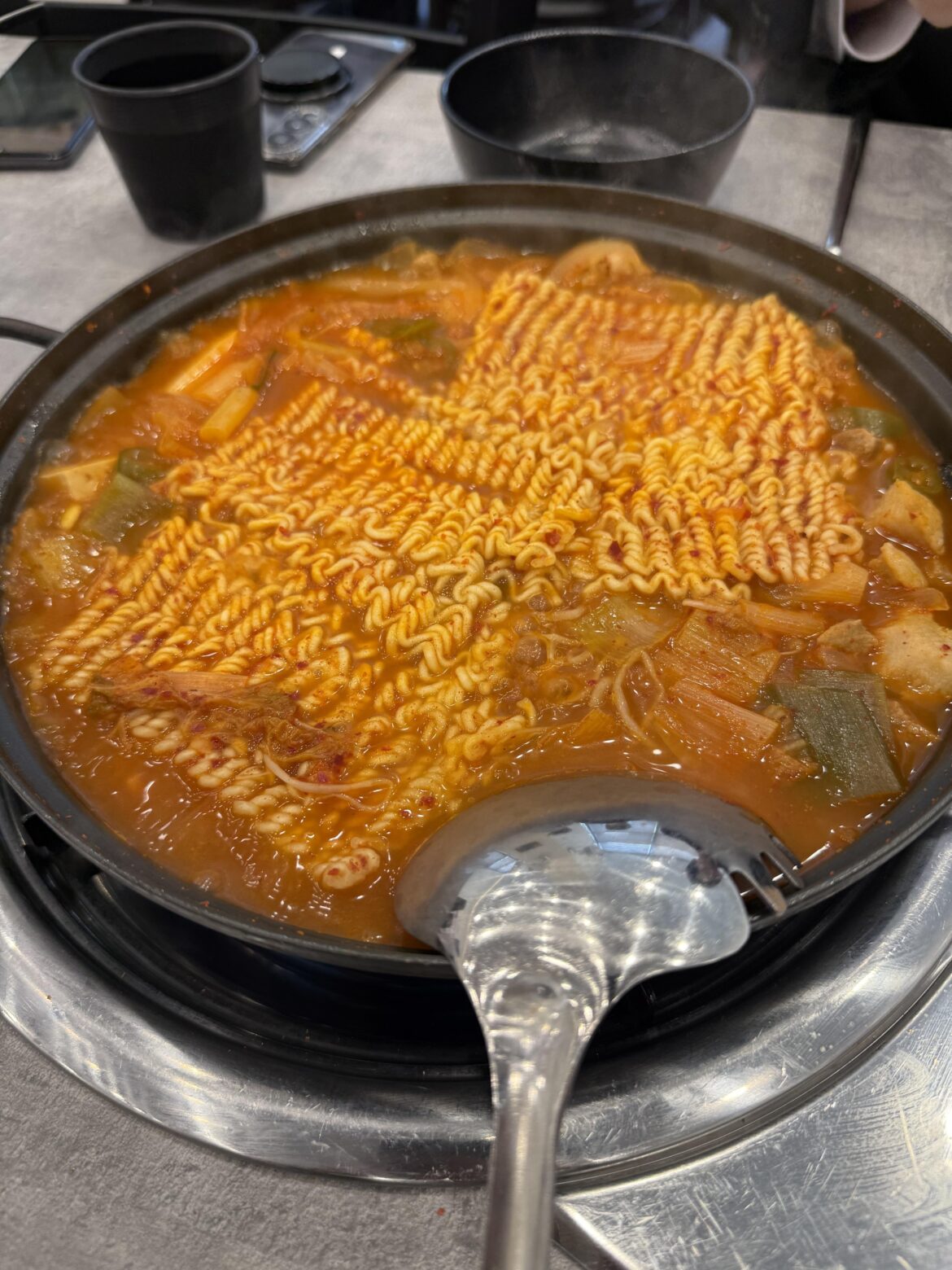 Hot kimchi ramen in the middle of summer… why does it taste even better?