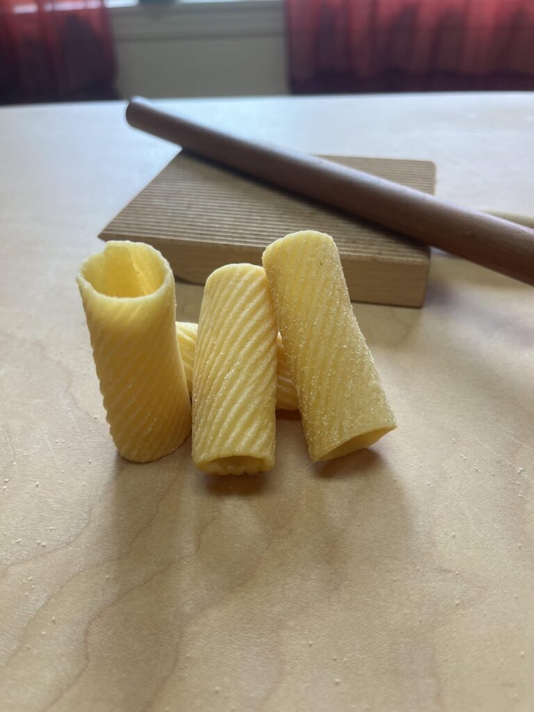 Tortiglioni with a butter sauce and parmigiano