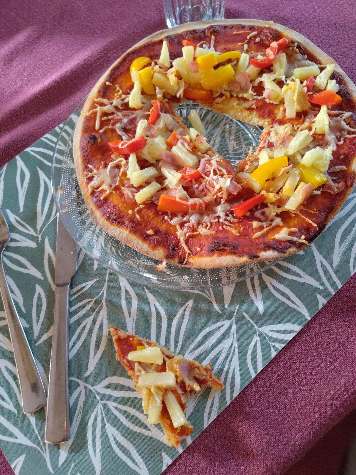 My nine-year old likes pineapple pizza