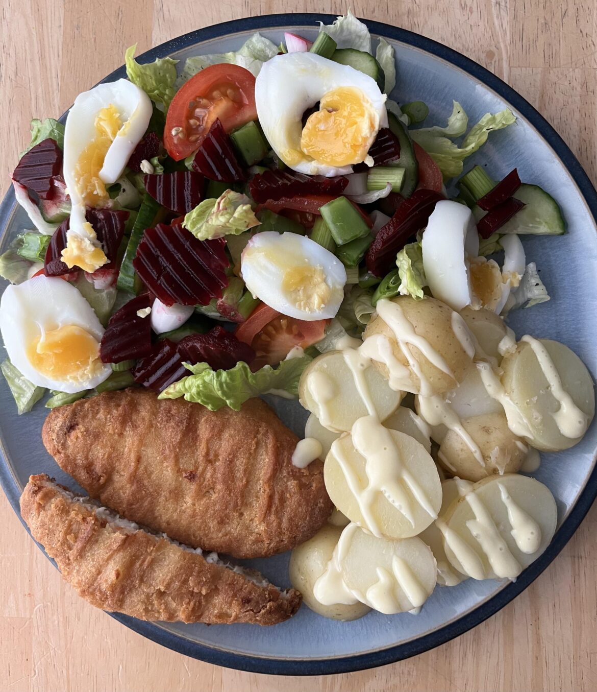 Crispy chicken/potato salad…