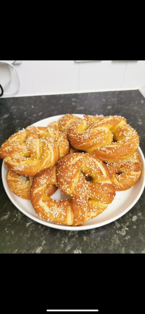 I made pretzels! [homemade]
