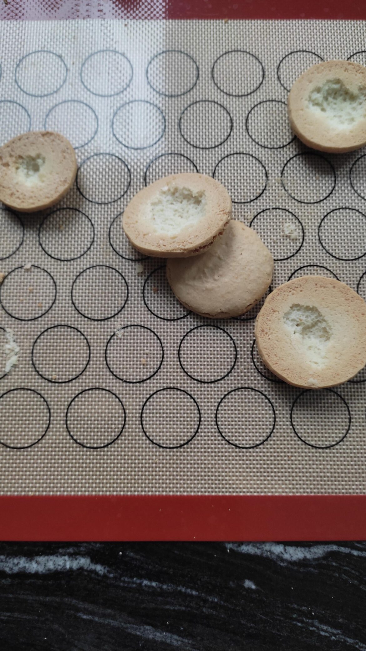 My macarons still not working My macarons still not working