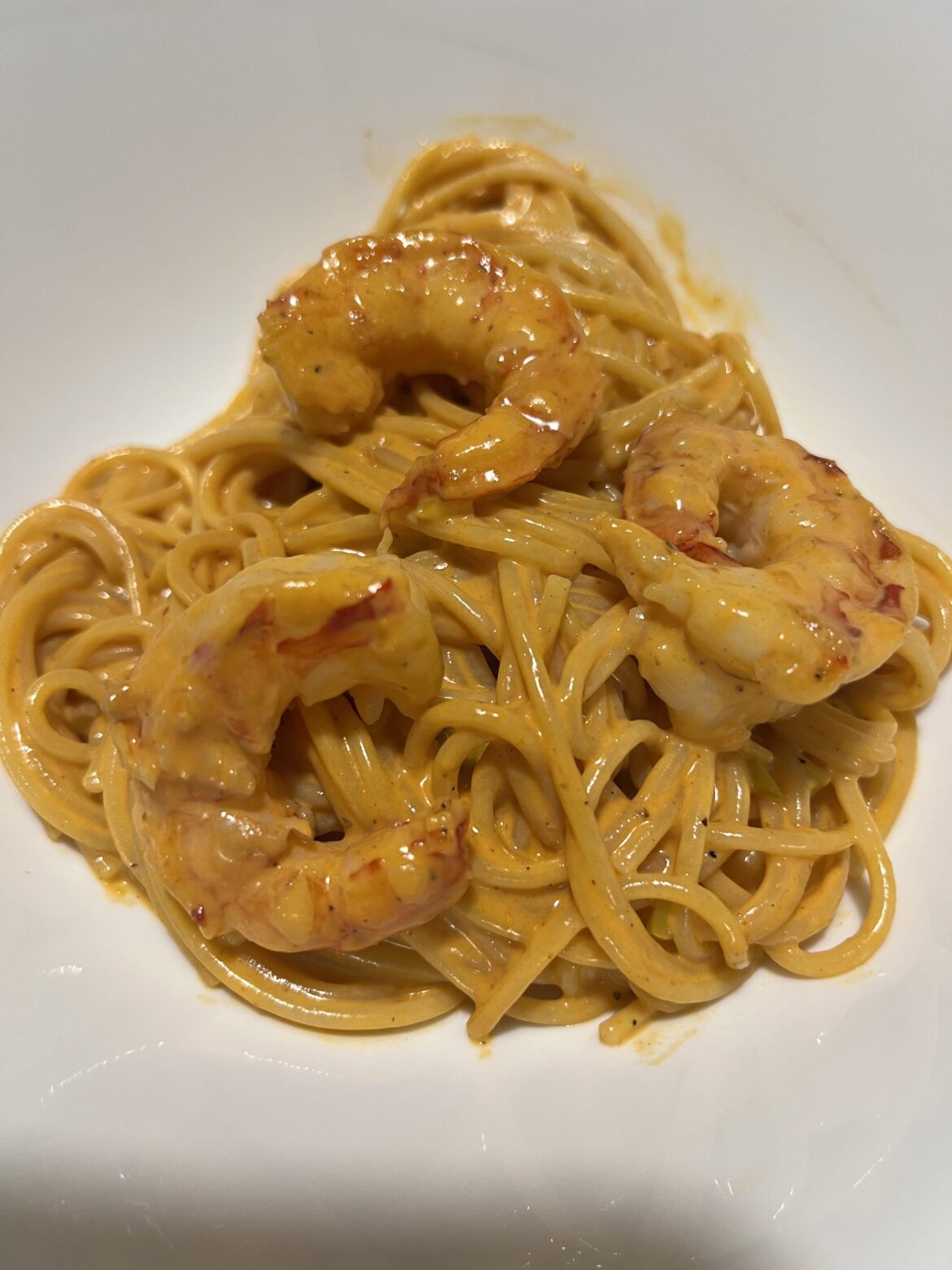 Shrimp Rose' pasta from an Italian cook to his lovely Korean wife, i don't care if my co-nationals have mental limitations sometimes(including me), I would break all the spaghetti in the world for her!
