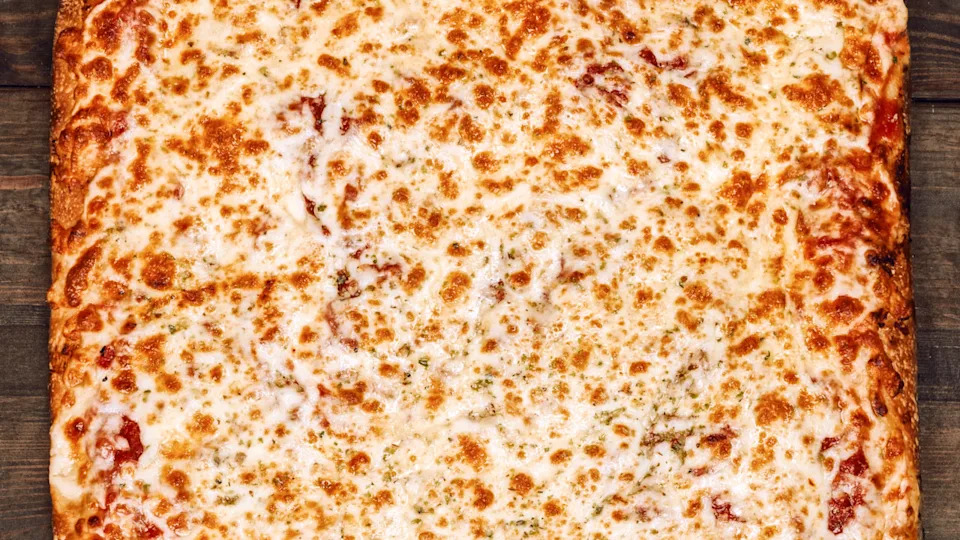 Cheese PizzaPhoto by alexkladoff via Getty Images