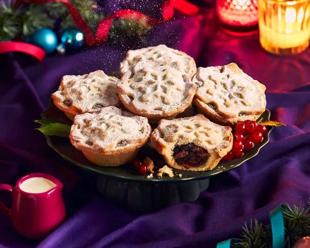 Iceland mince pies