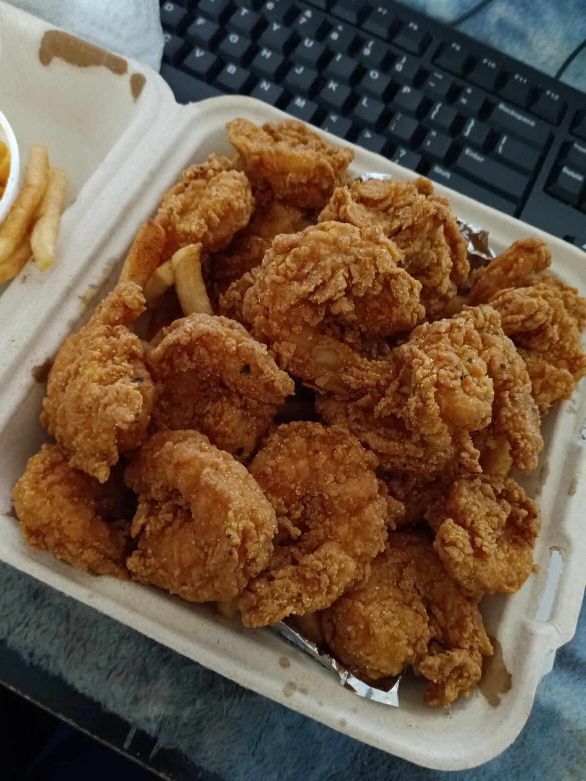 [I ate] fried shrimp and fries