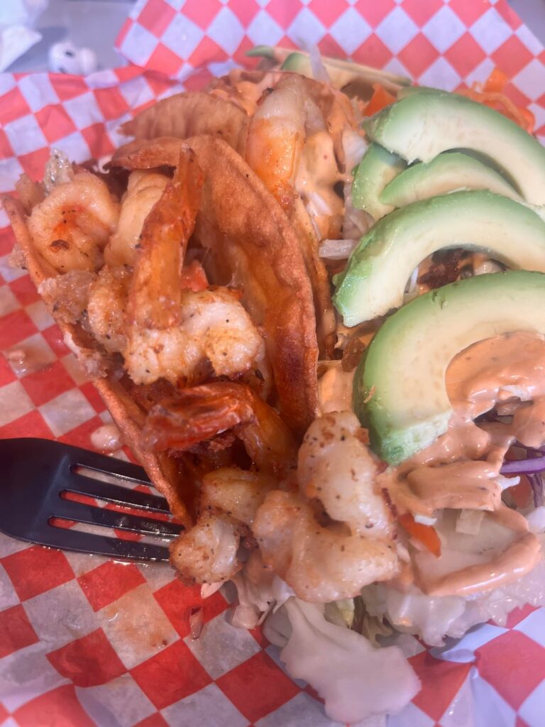 Found my new favorite shrimp tacos :) Saz贸n de Coraz贸n in SFV Found my new favorite shrimp tacos :) Saz贸n de Coraz贸n in SFV