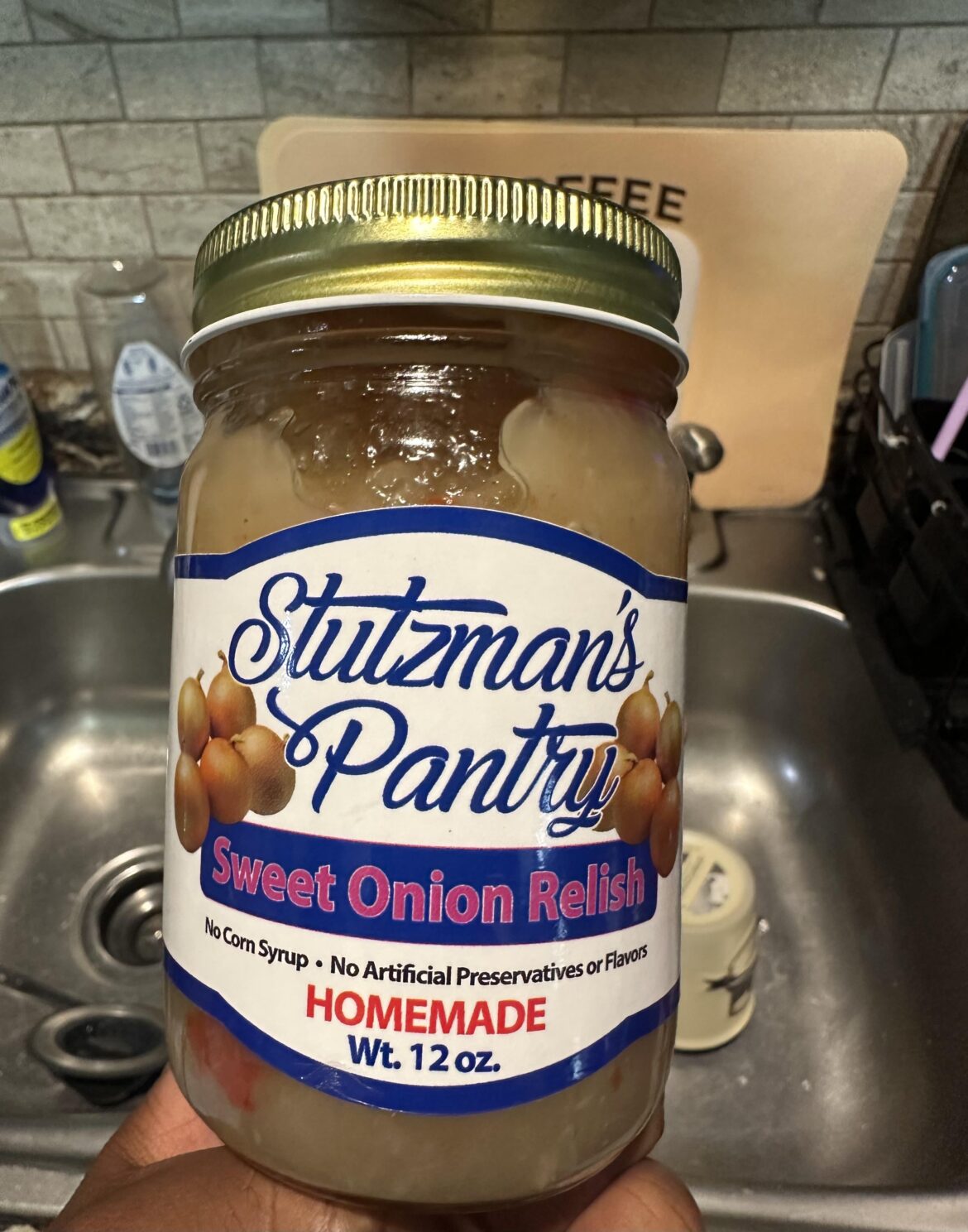 My partner got me a gift. What should I eat with it?