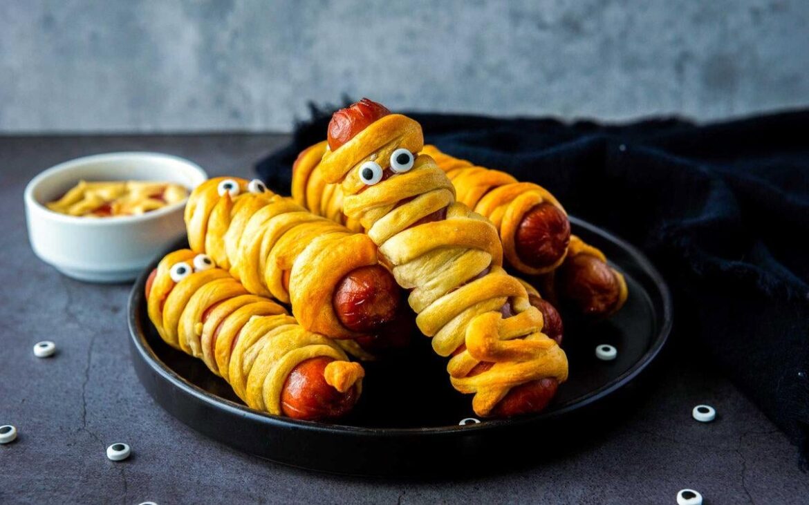 Air Fryer Mummy Dogs – Flaky Crescent Roll Halloween Snack