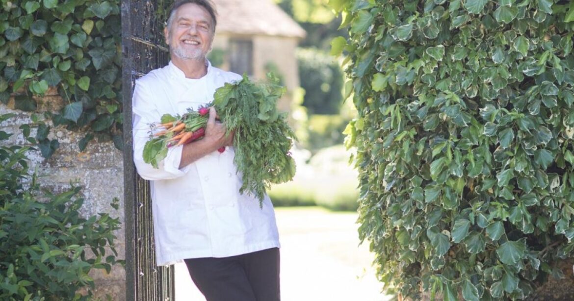 Oxford chef’s vegetarian menu ‘served weird looks’ Oxford chef's vegetarian menu 'served weird looks'