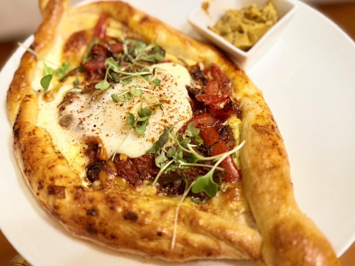 [homemade] Shakshuka filled Khachapuri with chipotle hummus