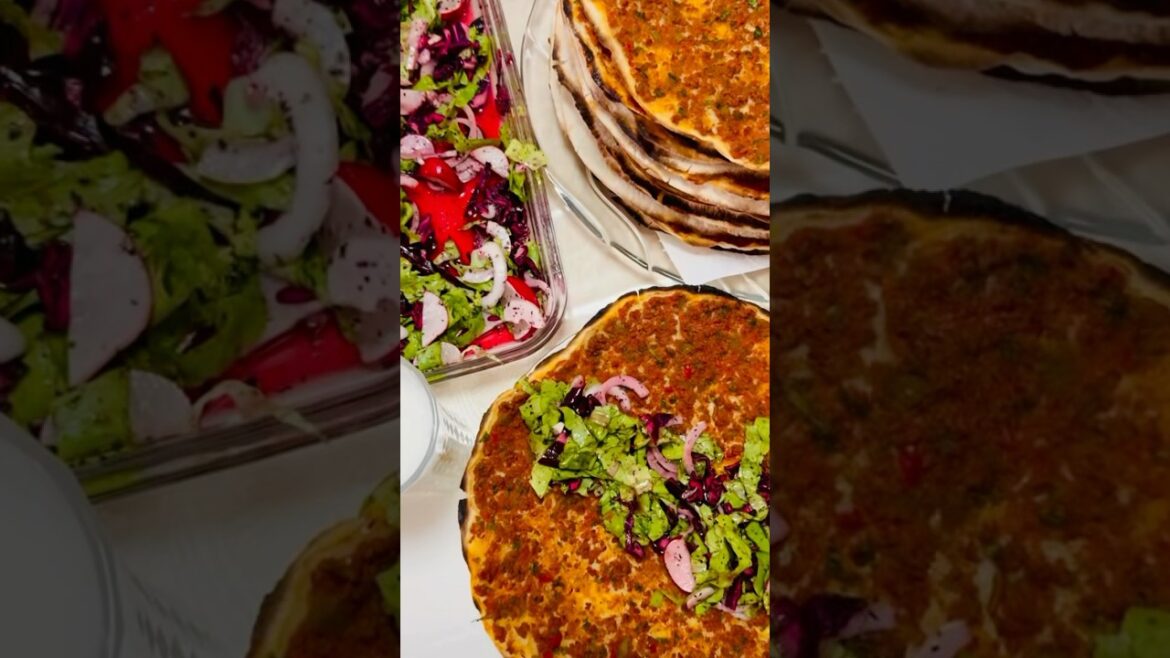 The most delicious Turkish pizza!#food #pizza #lahmacun #türkiye #yummy #healthy