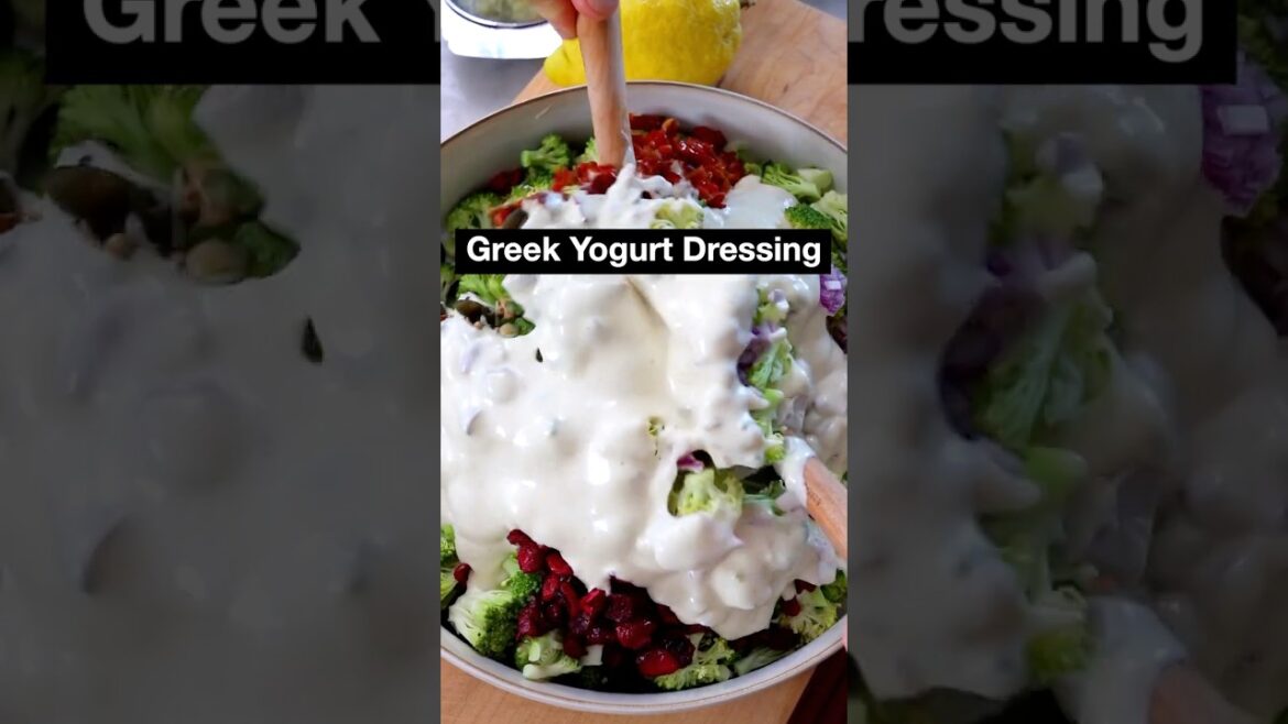 Healthy Broccoli Salad (Greek Yogurt Dressing)
