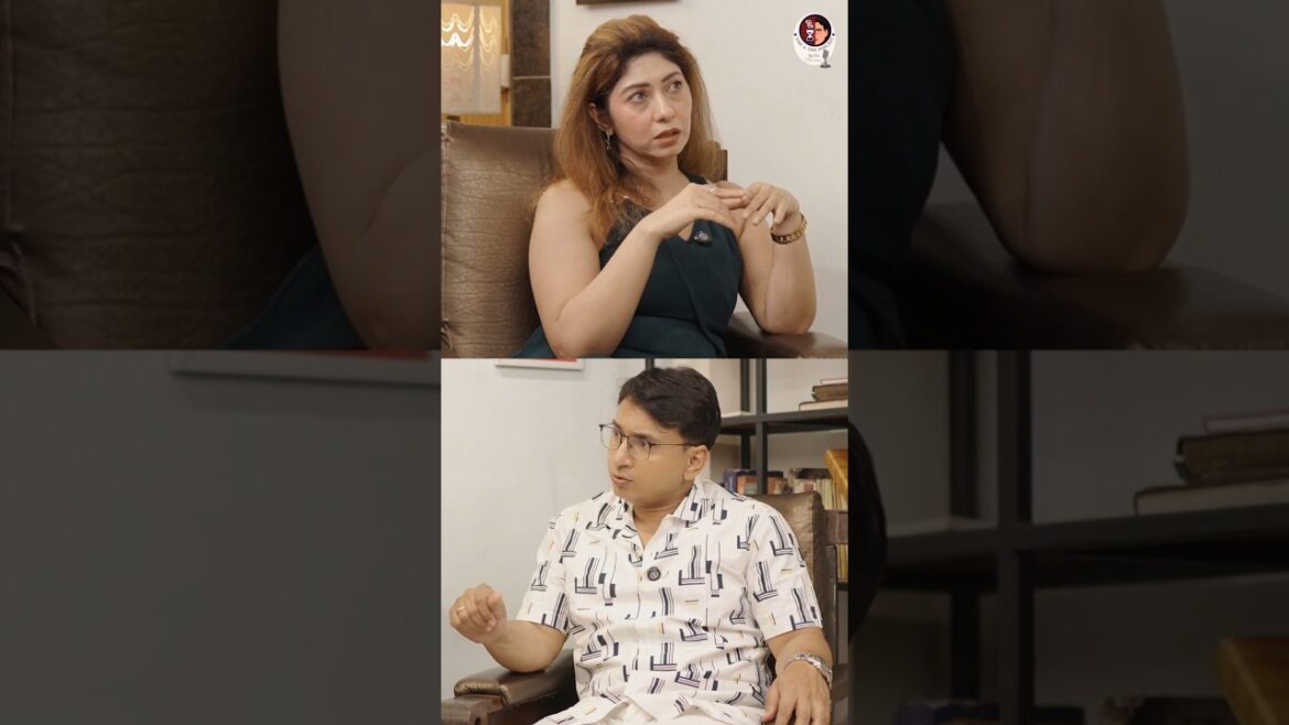 সকালে ঘুম থেকে উঠে গরম জলে লেবু খাওয়া কি সঠিক? #shorts #nutrition #fitness #health #trending