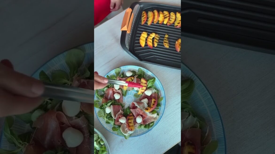 Insalata di pesche grigliate, la ricetta che ti conquisterà! Insalata di pesche grigliate, la ricetta che ti conquisterà!