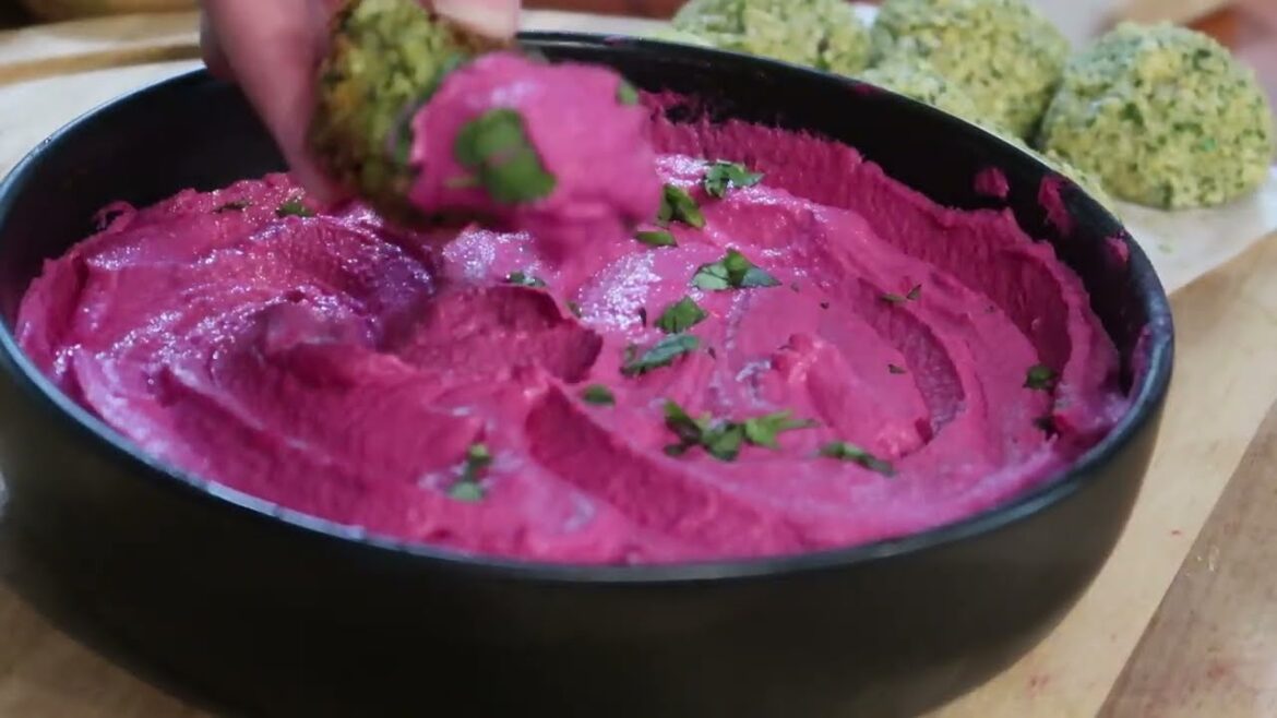 It’s pretty, it’s tasty | Beetroot Hummus Recipe | Dips It's pretty, it's tasty | Beetroot Hummus Recipe | Dips